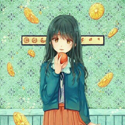 伊朗男子废墟中仍拿水果待客